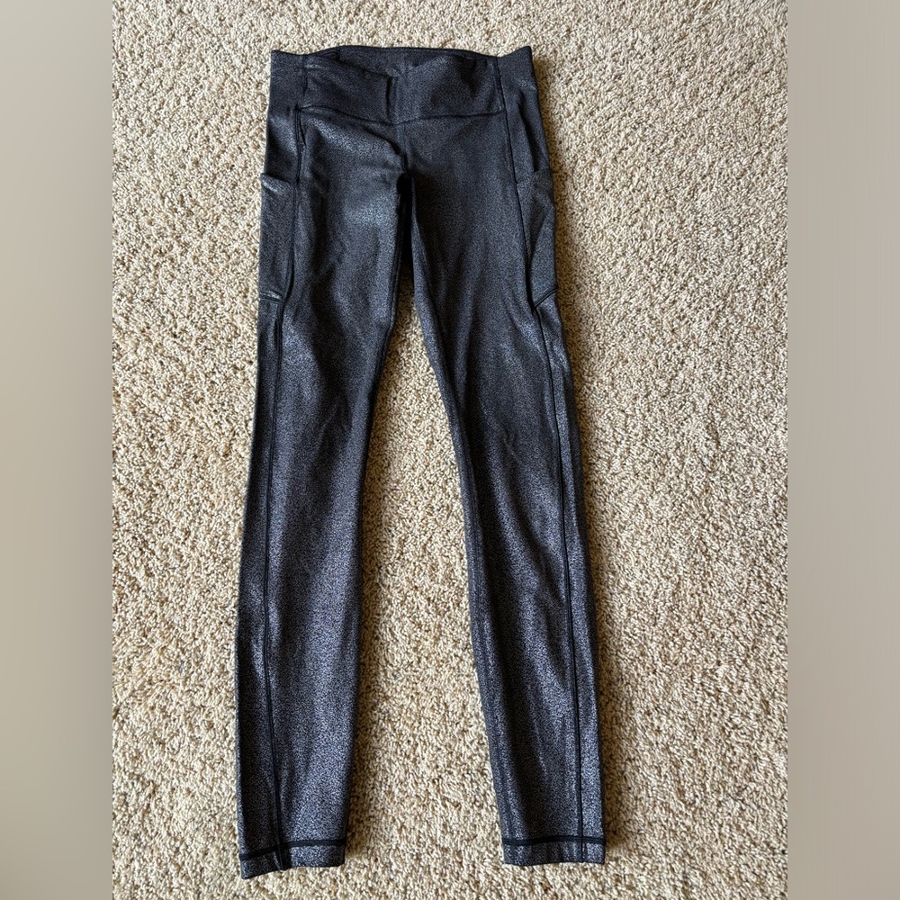 Lululemon Black Shimmer leggings | Size: 6